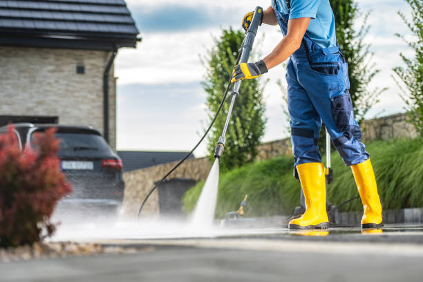 Best Restaurant Pressure Washing  in Zephyrhills West, FL
